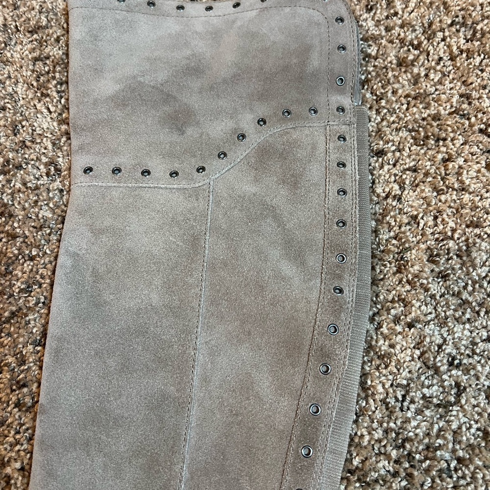 Vince Camuto Bestan Over the Knee Boot Foxy Tan/Gray Suede Size 6 M OTK - Picture 2 of 9